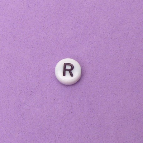 1 ks Korálek s písmeny R - černá písmena na bílém podkladu 7 x 3 mm